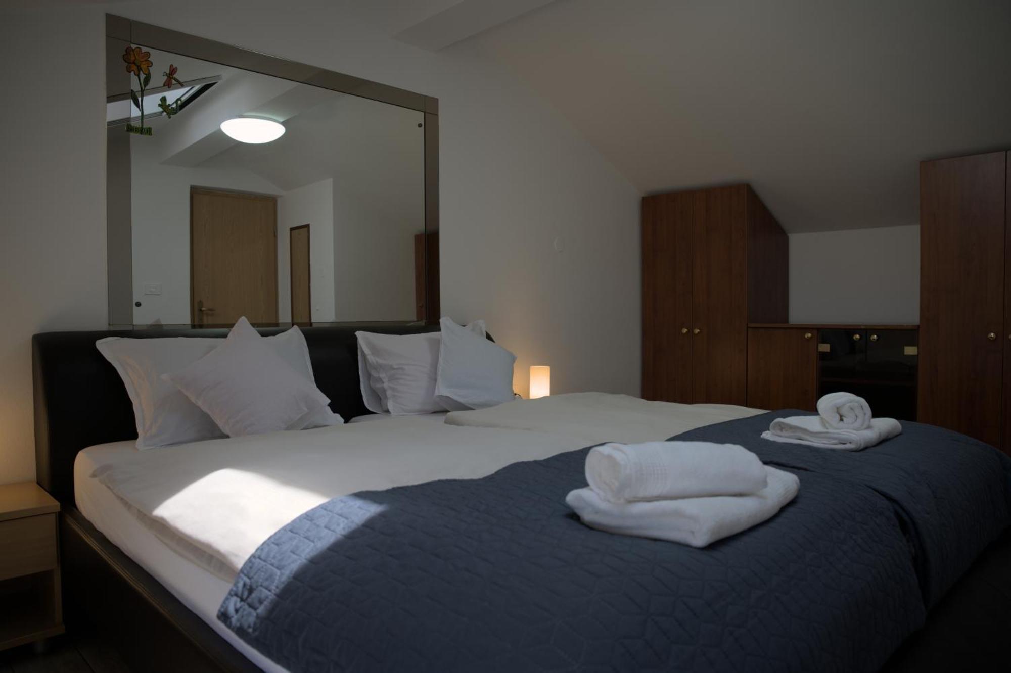 Apartmaji Soncek Izola Dış mekan fotoğraf